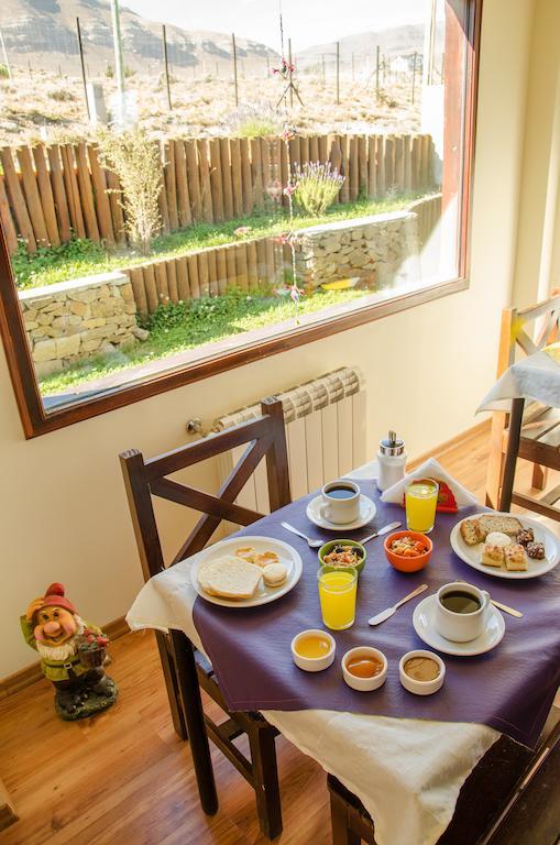 Hosteria Los Gnomos เอลกาลาฟาเต ภายนอก รูปภาพ